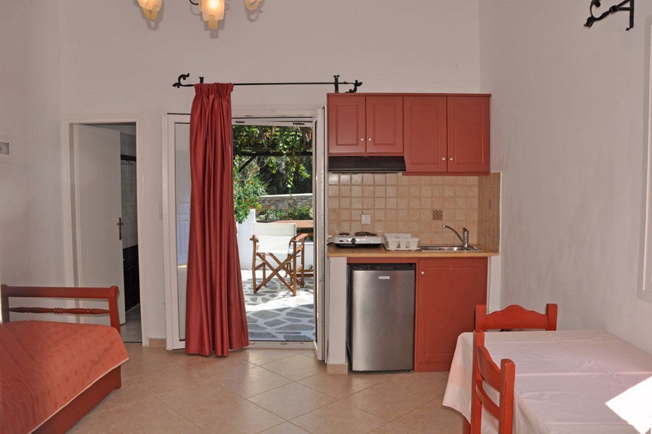 Levrossos Beach Apartments Eksteriør billede